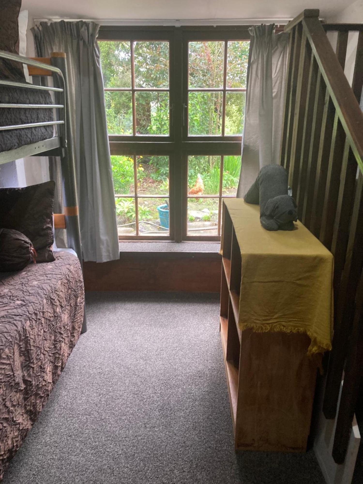 The Chalet Bed And Breakfast-Peace And Quiet In The Country 12 Minutes From City Dunedin Luaran gambar
